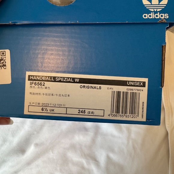 Adidas Spezial - Alumina / Core Black / Cloud White - Size 8 Women’s (NWT) - Picture 5 of 6